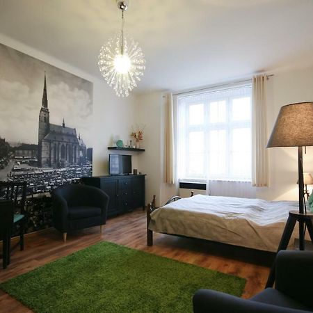 Apartmán Mrakodrap Plzeň Esterno foto