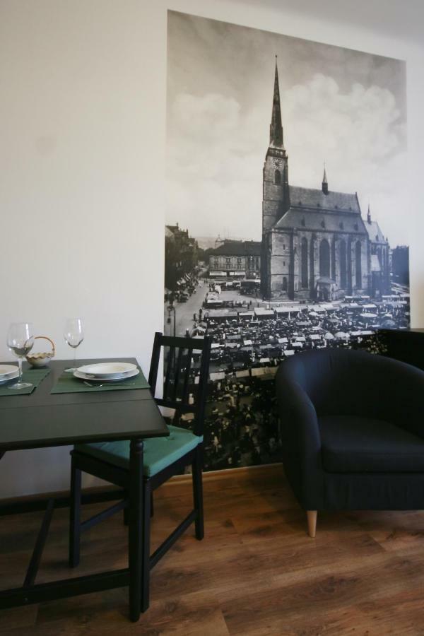 Apartmán Mrakodrap Plzeň Esterno foto